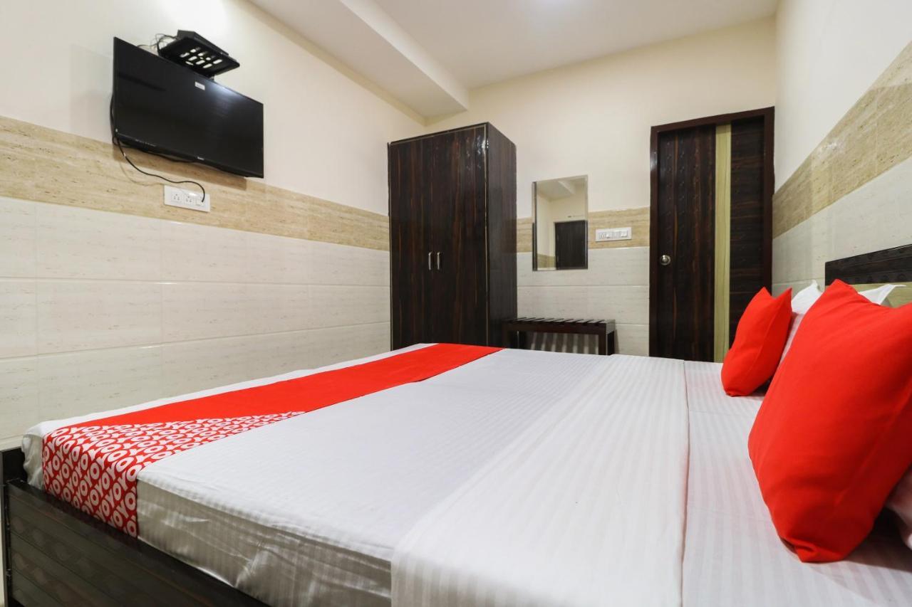 Oyo 49095 Hotel K Fort Abadpura Eksteriør billede
